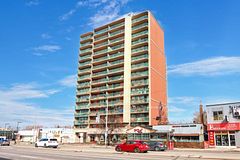 5949 Yonge Street 307, Toronto, On M2m 3v8
