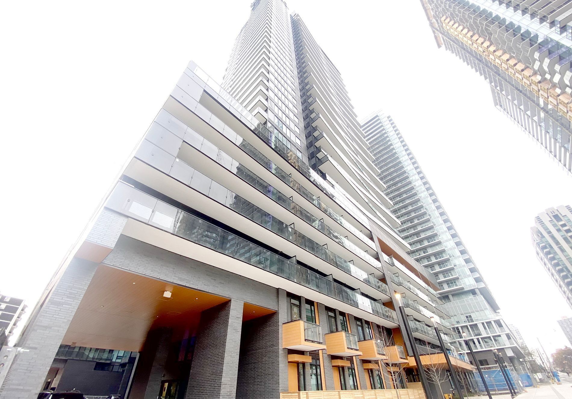 127 Broadway Avenue 711 Master Bedroom, Toronto, On M4p 1v4