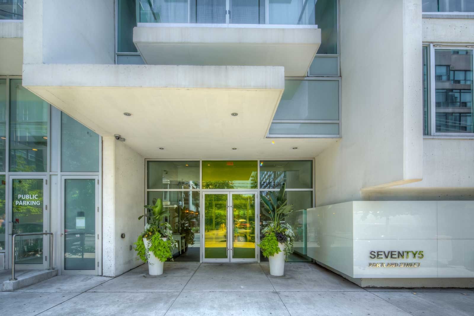 75 Portland Street 406, Toronto, On M5v 2m9