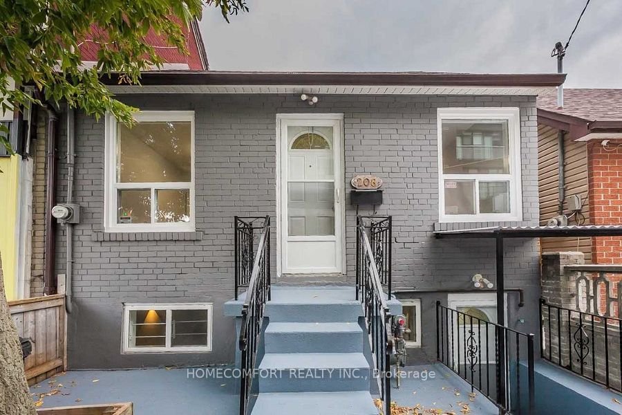 208 Manning Avenue, Toronto, On M6j 2k7