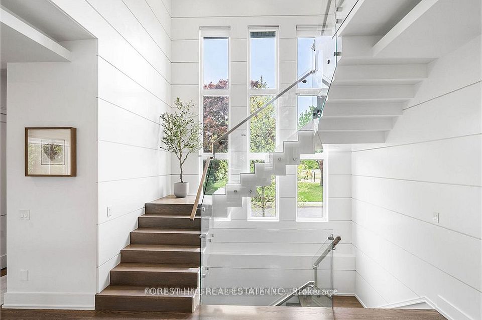 416 Patricia Avenue, Toronto, On M2r 2m9