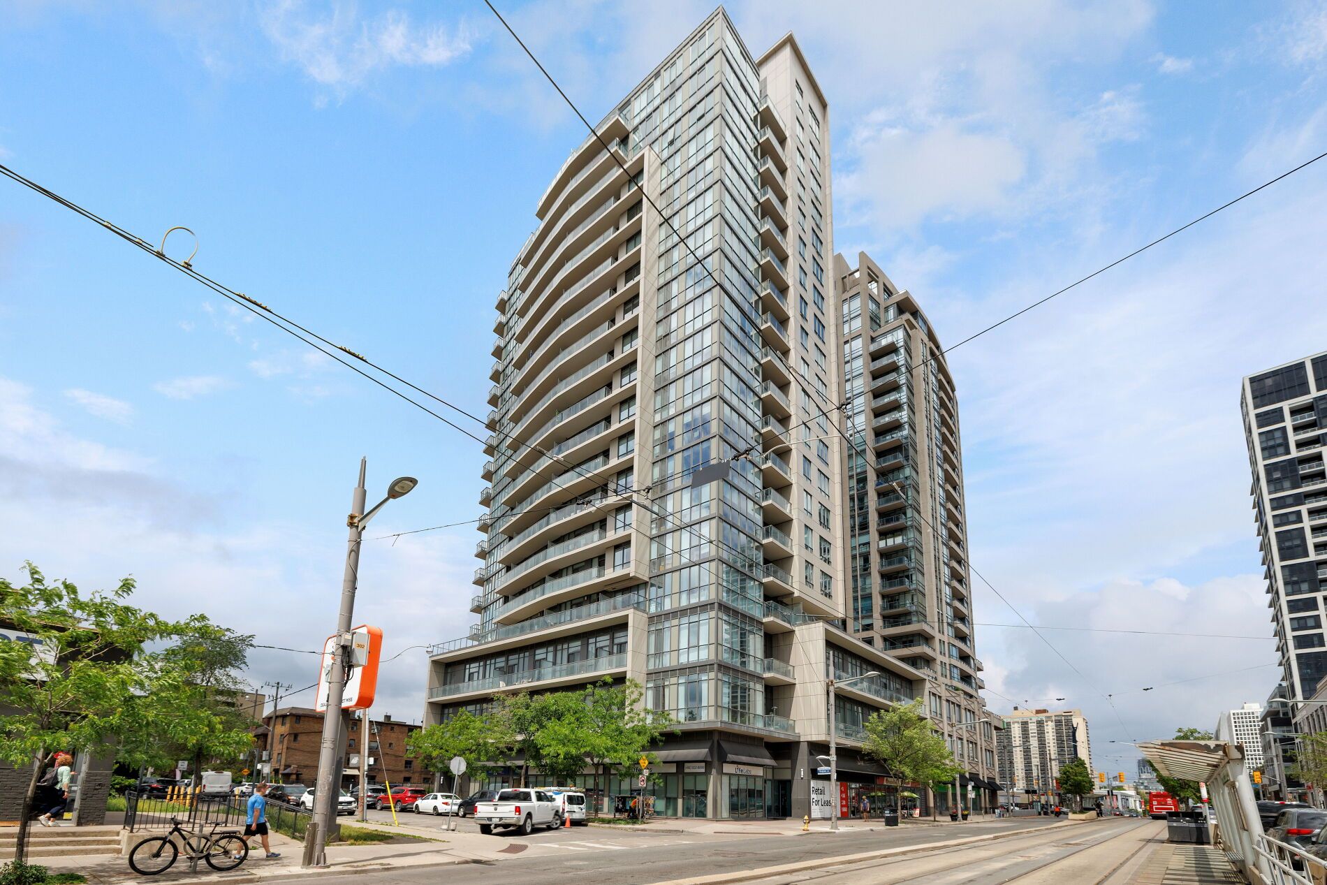 530 St Clair Avenue W 1401, Toronto, On M6c 0a2