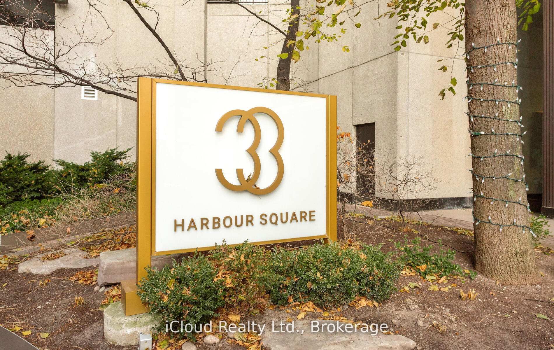 33 Harbour Square 837, Toronto, On M5j 2g2