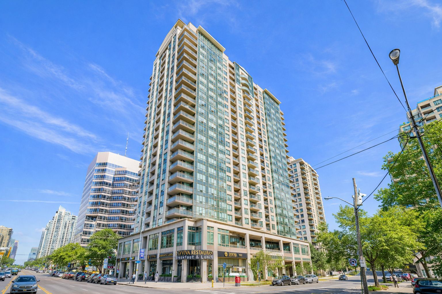 18 Parkview Avenue 1907, Toronto, On M2n 7h7