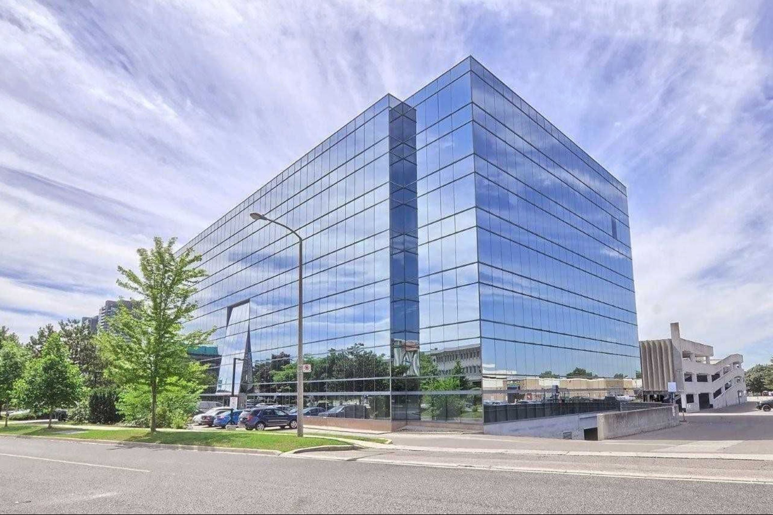 18 Wynford Drive 513, Toronto, On M3c 3s2
