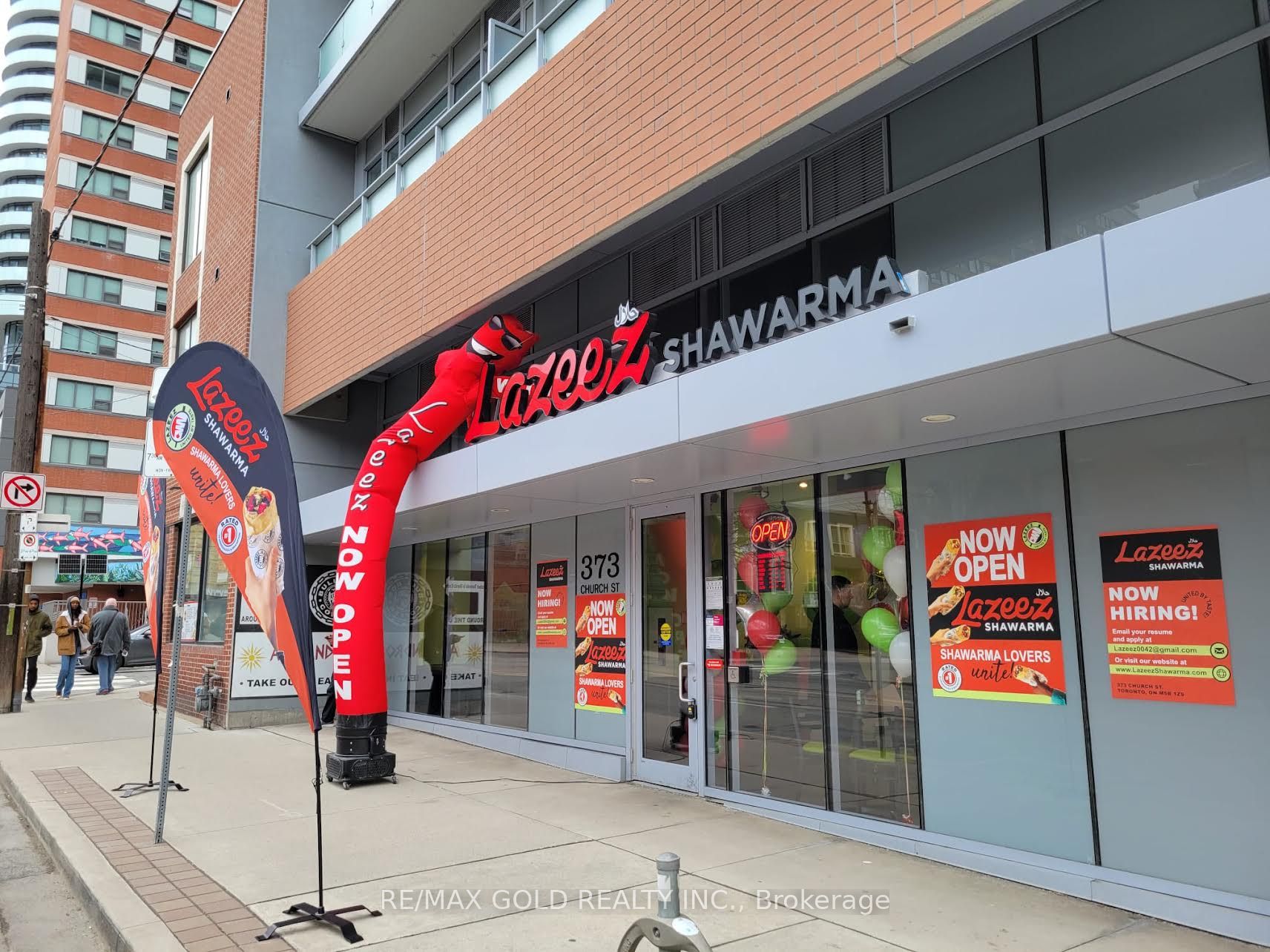 373 Church Street, Toronto, On M5b 1z9