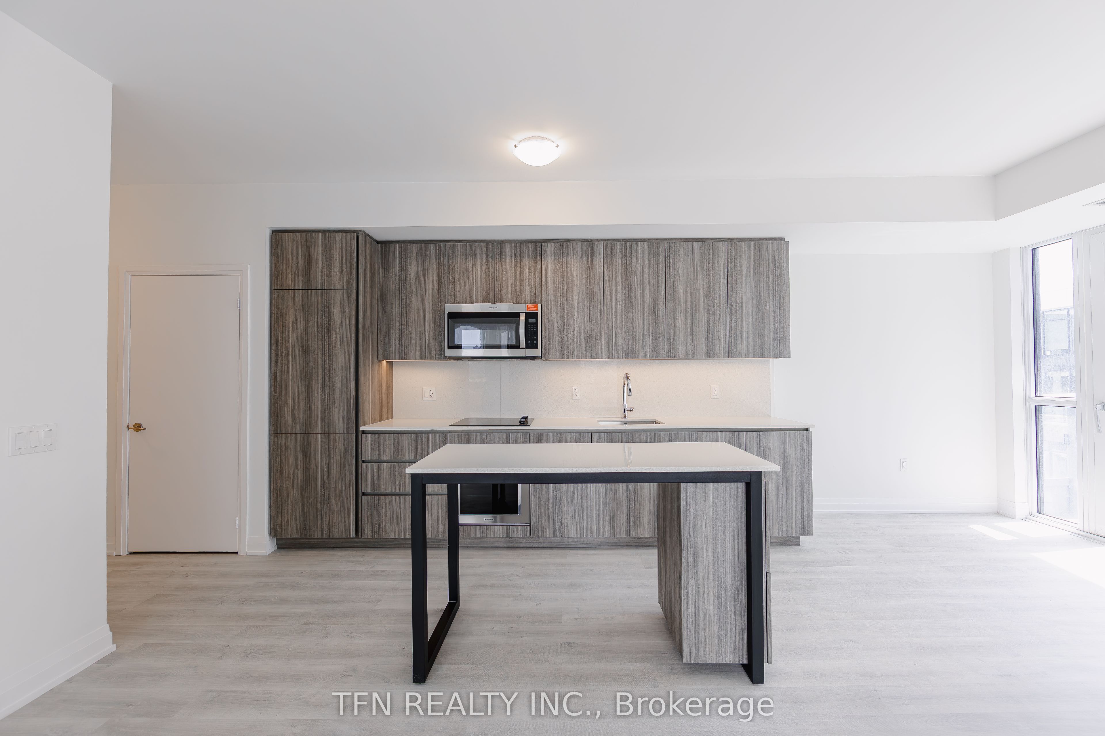 15 Richardson Street 1318, Toronto, On M5a 0y5