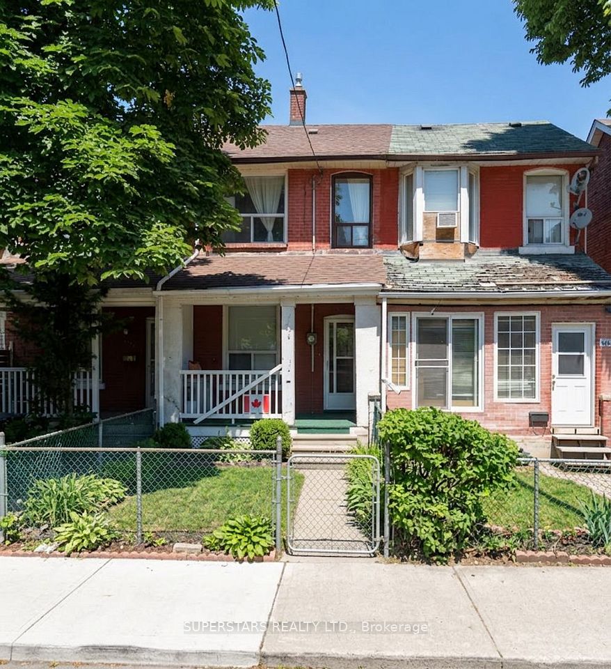 46 Sullivan Street, Toronto, On M5t 1c1