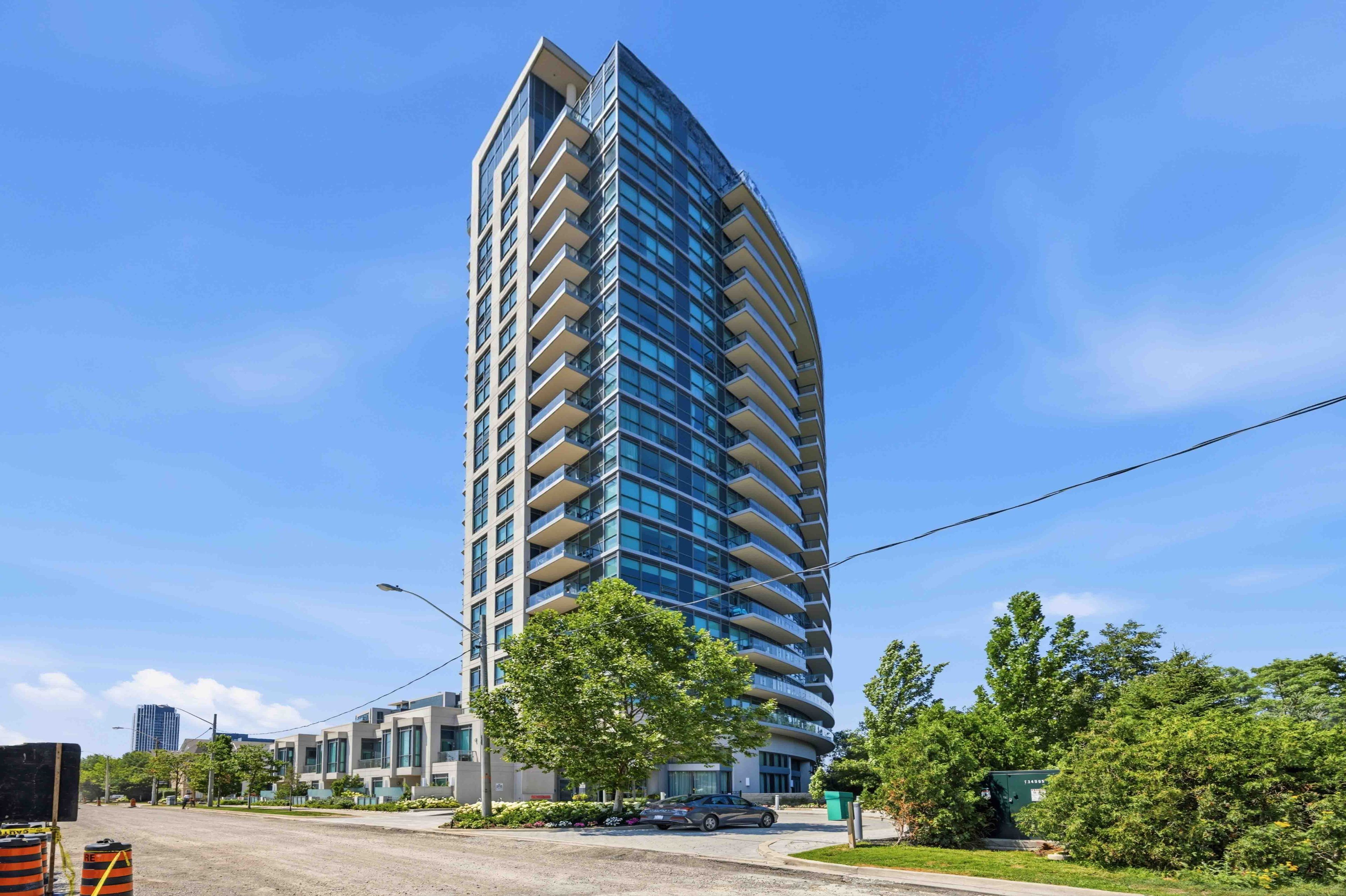 160 Vanderhoof Avenue 417, Toronto, On M4g 0b7