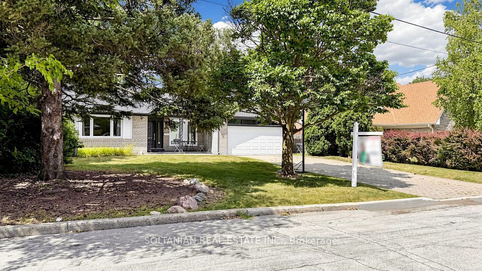 57 Sumner Heights Drive, Toronto, On M2k 1y5