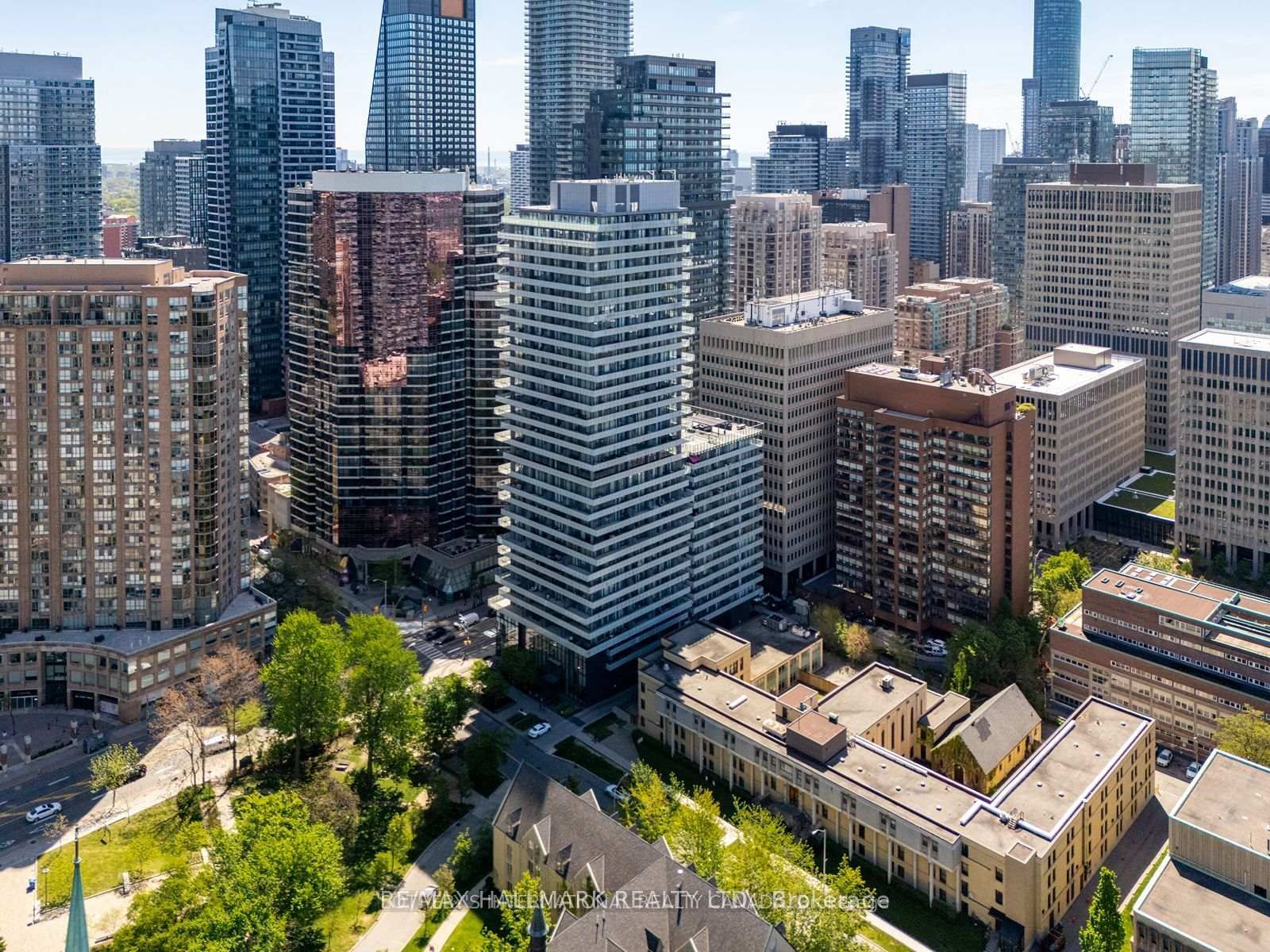 57 St Joseph Street 1811, Toronto, On M5s 0c5