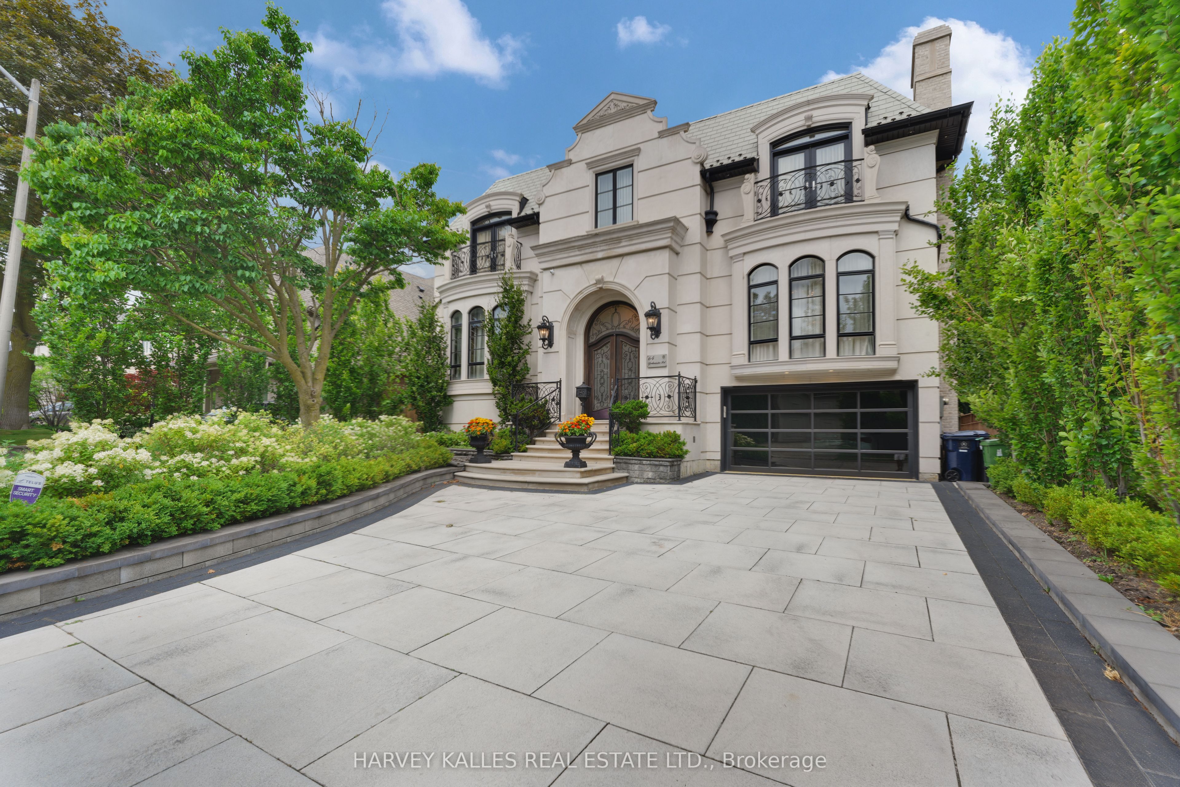 64 Yorkminster Road, Toronto, On M2p 1m3