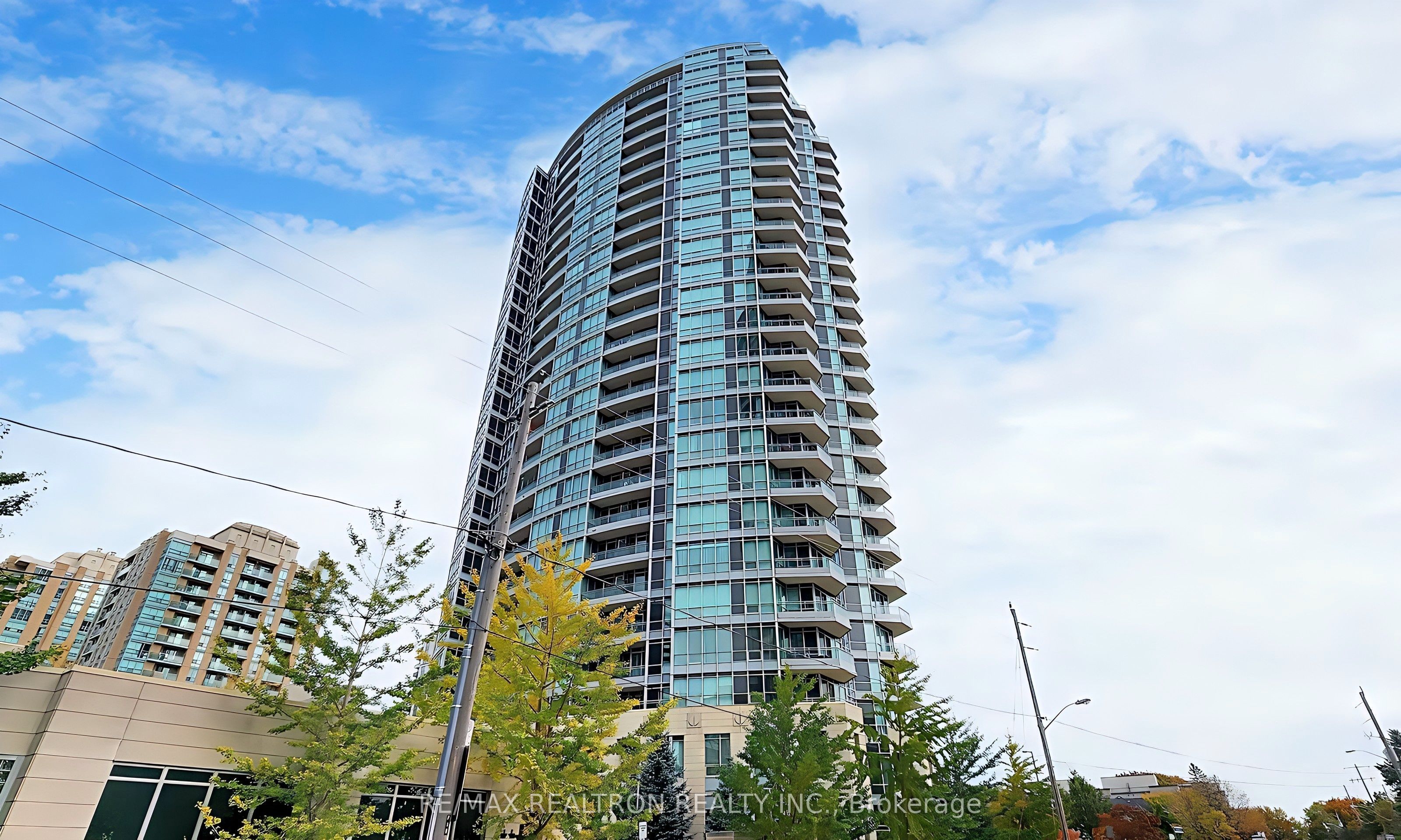 18 Holmes Avenue 1102, Toronto, On M2n 0e1