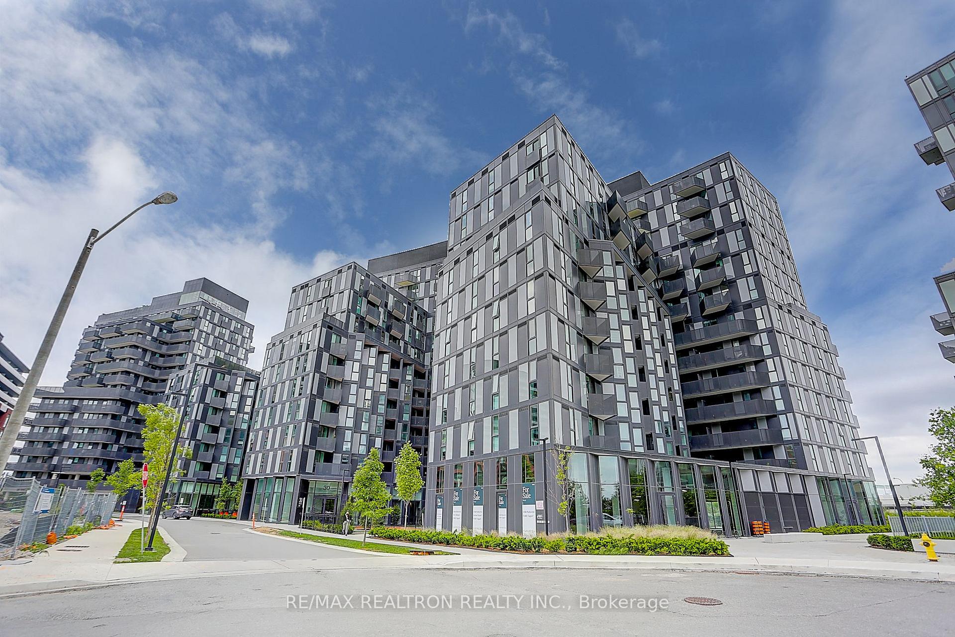 30 Tretti Way 602, Toronto, On M3h 0e3