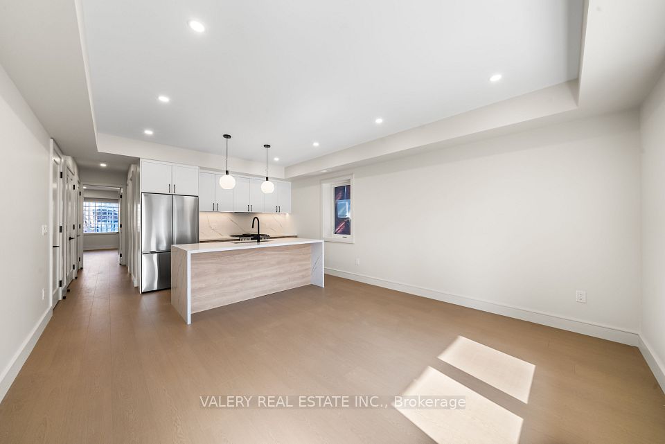 131 Dovercourt Road Main, Toronto, On M6j 3c5