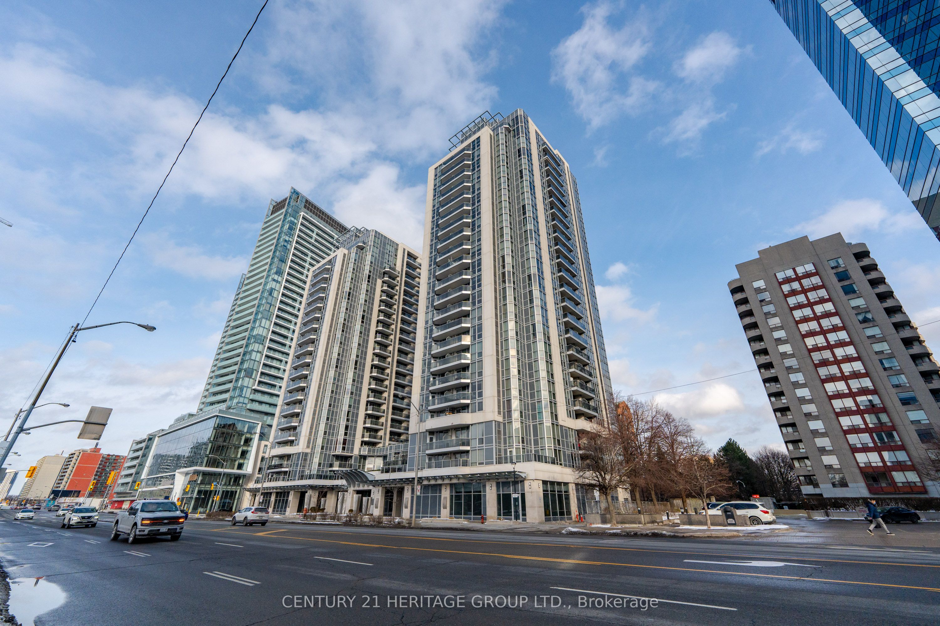 5791 Yonge Street 306, Toronto, On M2m 0a8