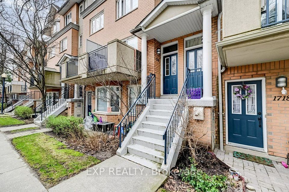 28 Sommerset Way 1716, Toronto, On M2n 6w7