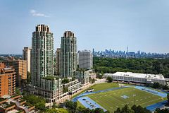 320 Tweedsmuir Avenue 209, Toronto, On M5p 2y3