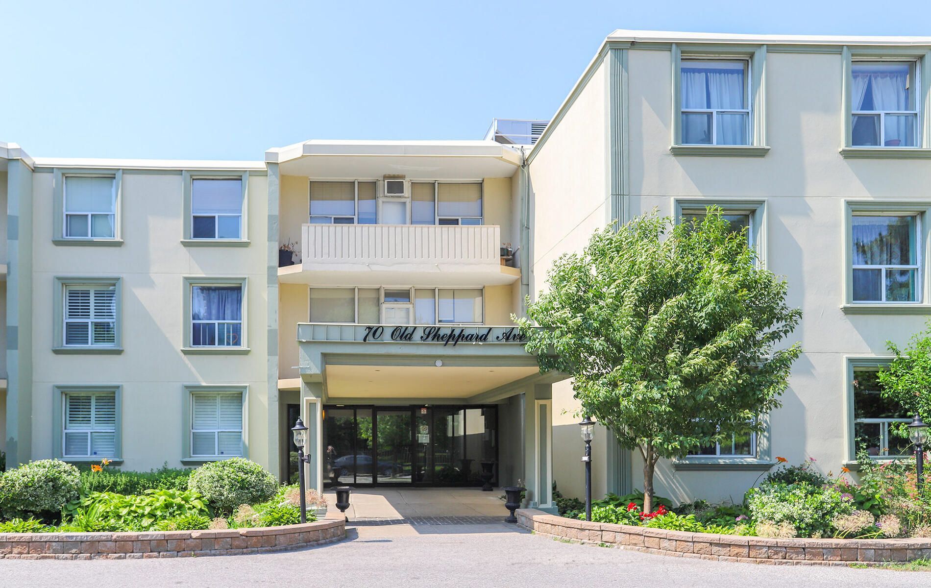 70 Old Sheppard Avenue 112, Toronto, On M2j 3l6
