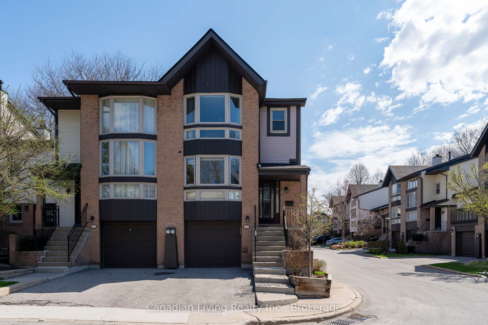 55 Sw English Ivyway Way, Toronto, On M2h 3m3