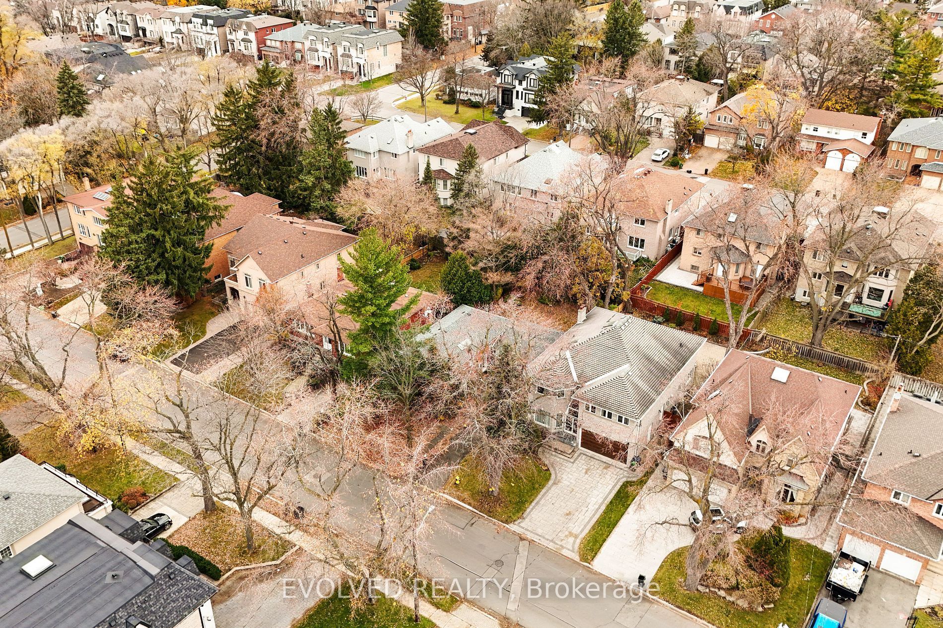 302 Spring Garden Avenue, Toronto, On M2n 3h3