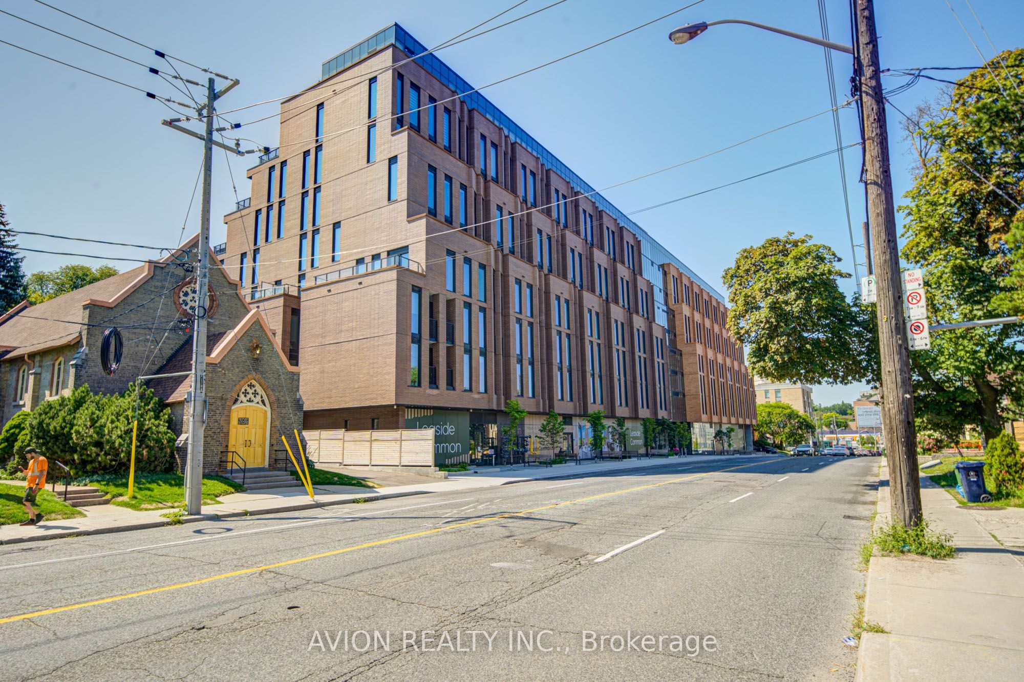 1720 Bayview Avenue 321, Toronto, On M4g 3c4