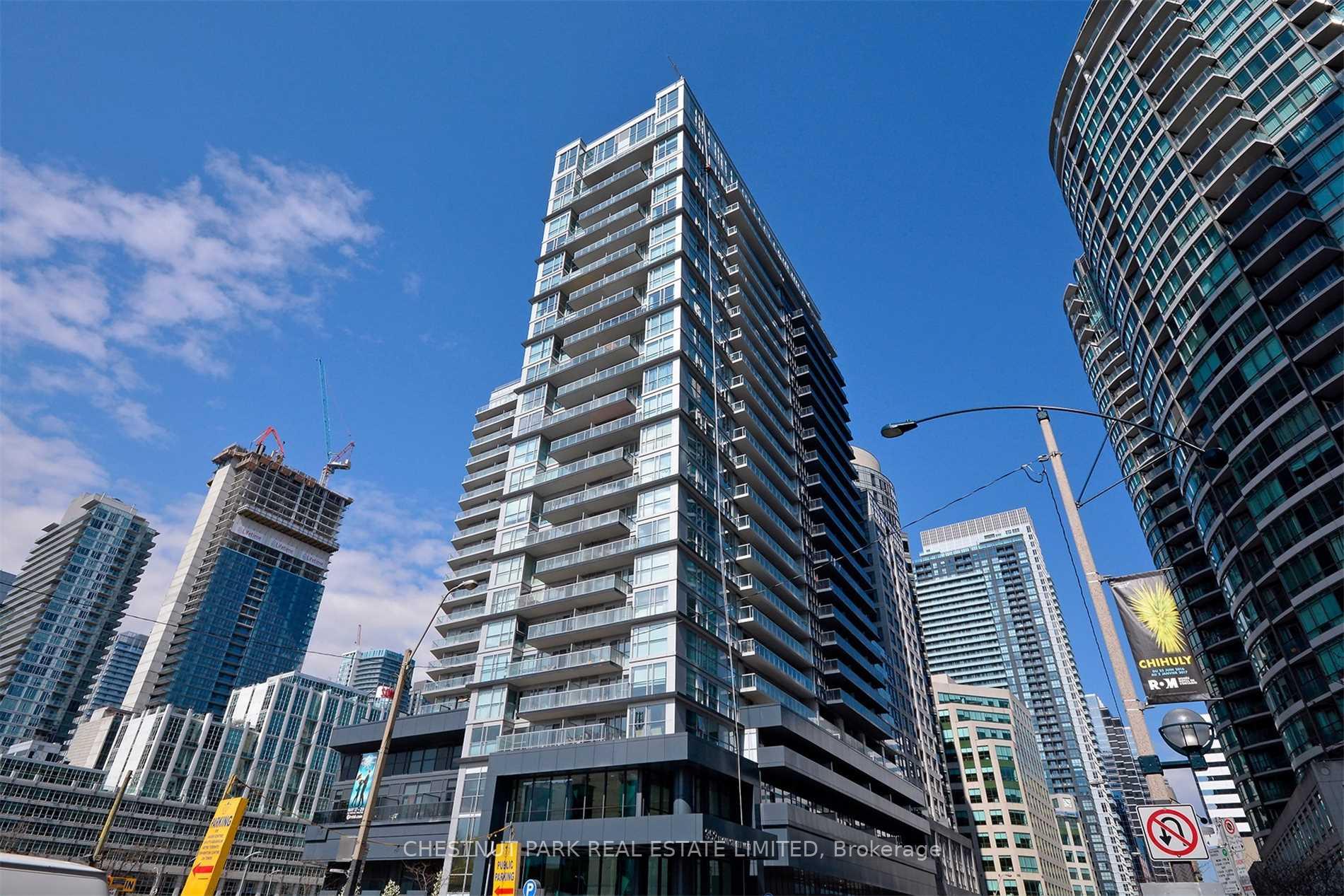 352 Front Street W 1711, Toronto, On M5v 0k3