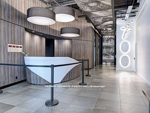 700 King Street W 904, Toronto, On M5v 2y6