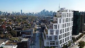 200 Sudbury Street 810, Toronto, On M6j 0h1