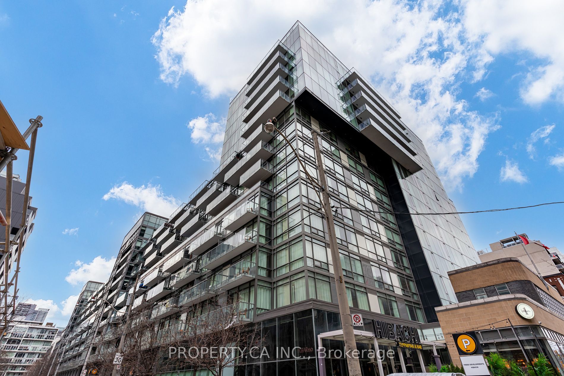 55 Stewart Street 702, Toronto, On M5v 2v1