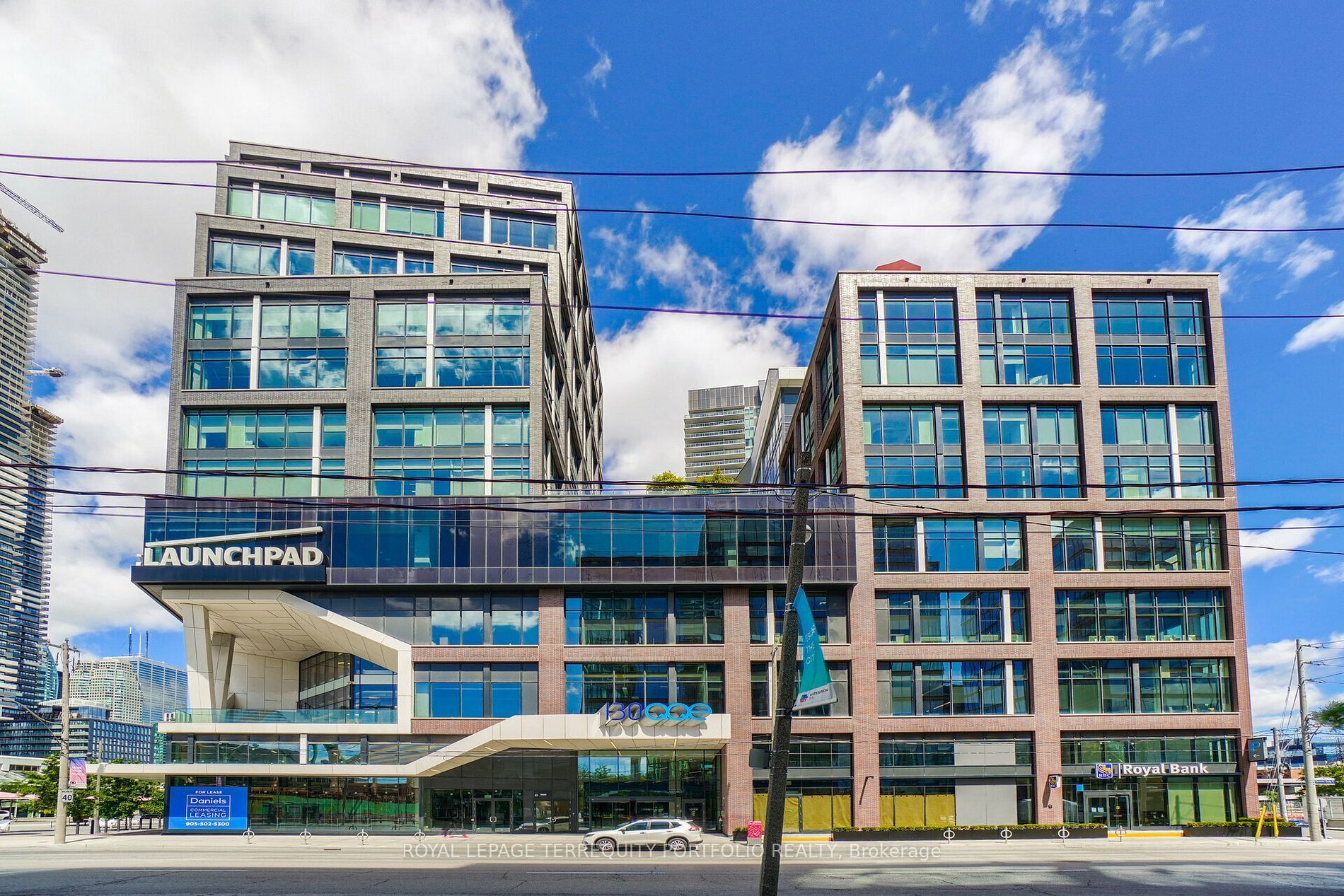 130 Queens Quay E 1220, Toronto, On M5a 0p6
