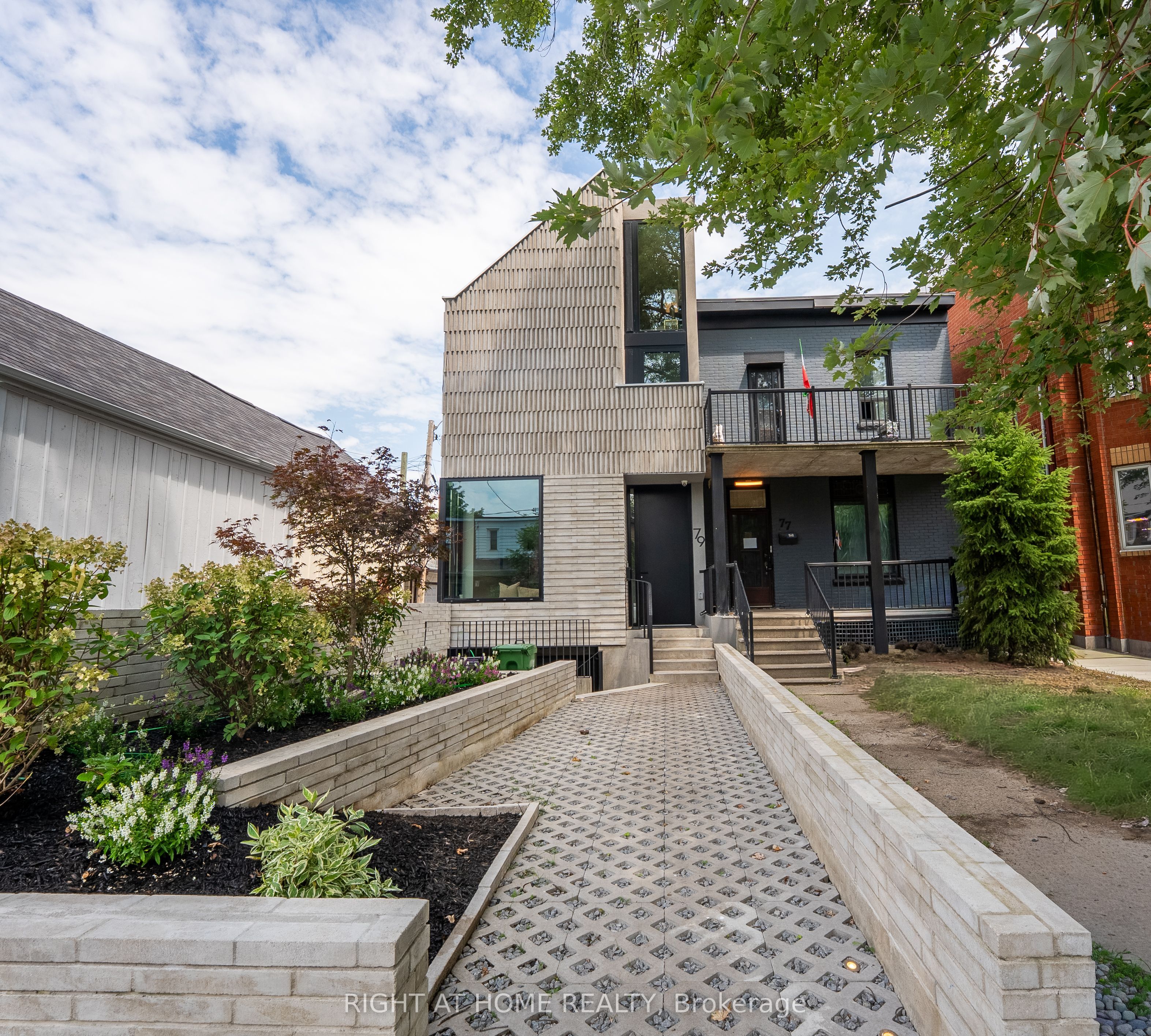 79 Northcote Avenue, Toronto, On M6j 3k2
