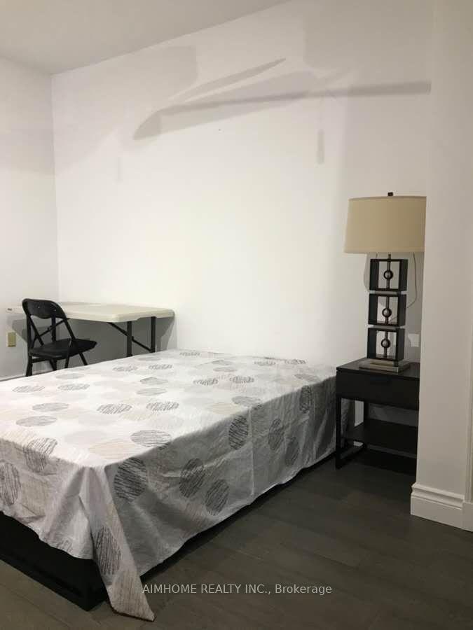 253 Palmerston Avenue Main Fl Br, Toronto, On M6j 2j3