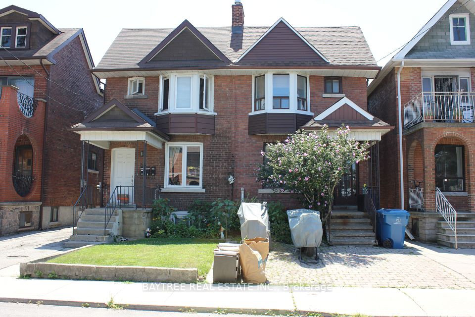 57 Carus Avenue Lower, Toronto, On M6g 2a5