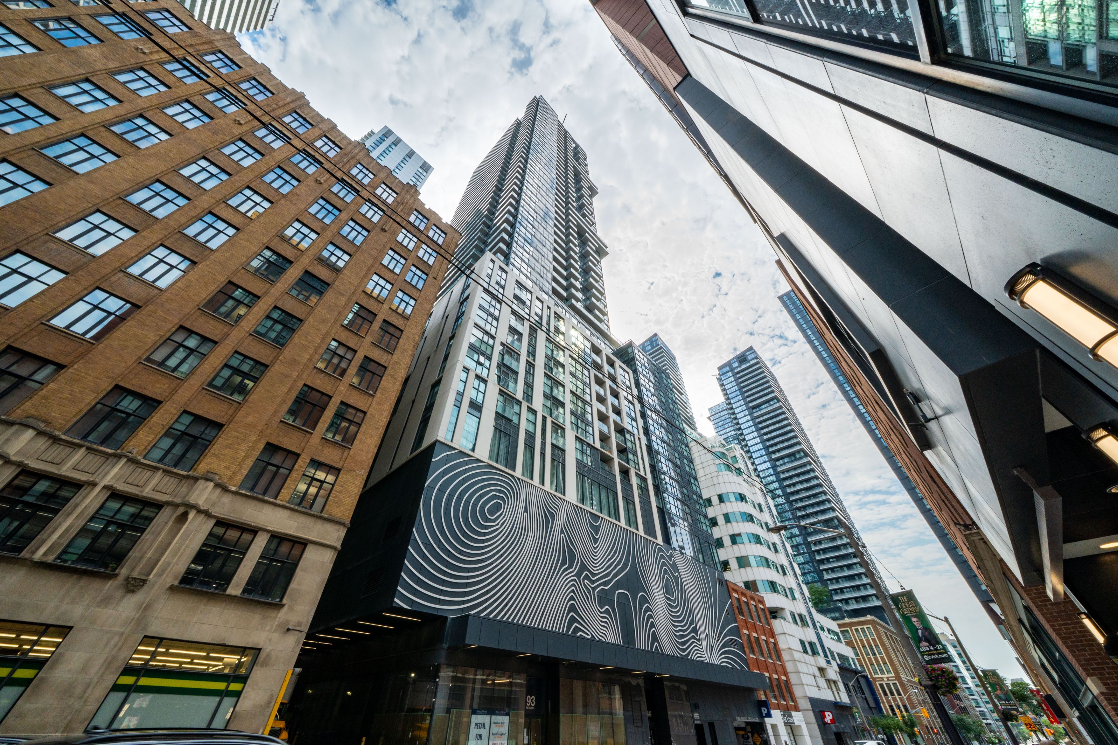 87 Peter Street 1411, Toronto, On M5v 0p1