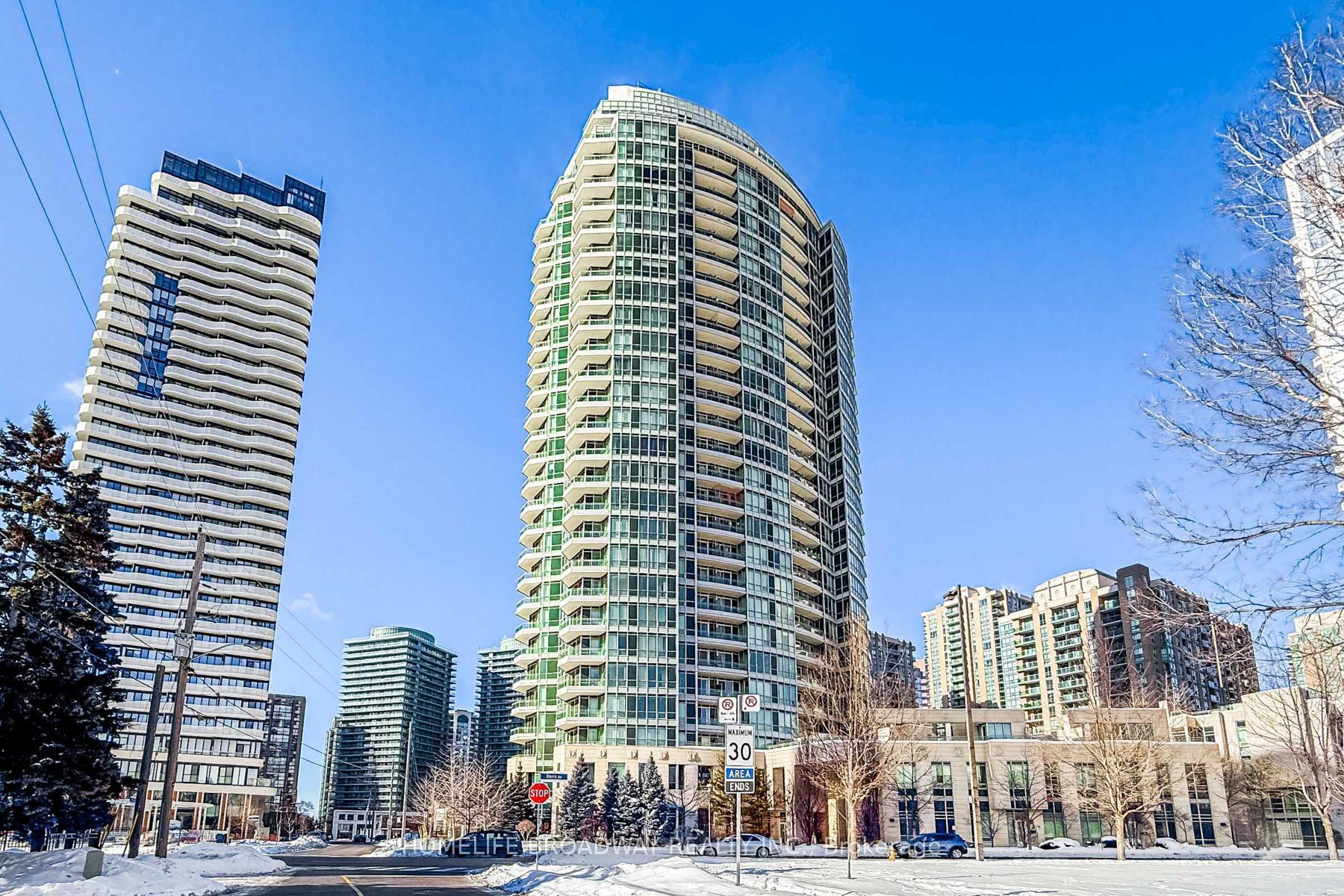 18 Holmes Avenue 2215, Toronto, On M2n 0e1