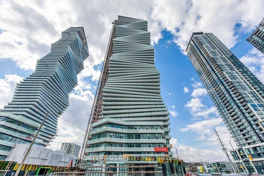 2020 Bathurst Street 1101, Toronto, On M5p 0a6