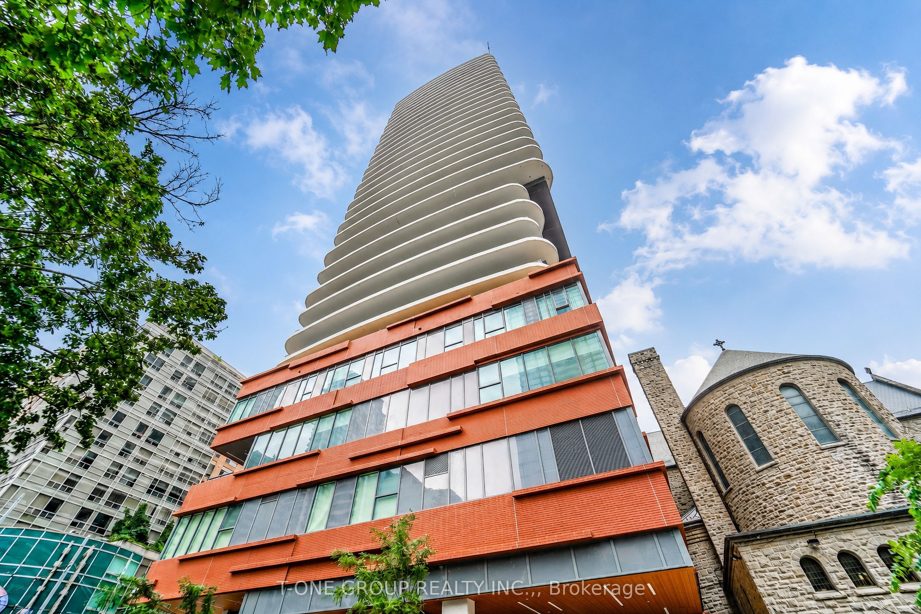 280 Dundas Street W 1803, Toronto, On M5t 0e3
