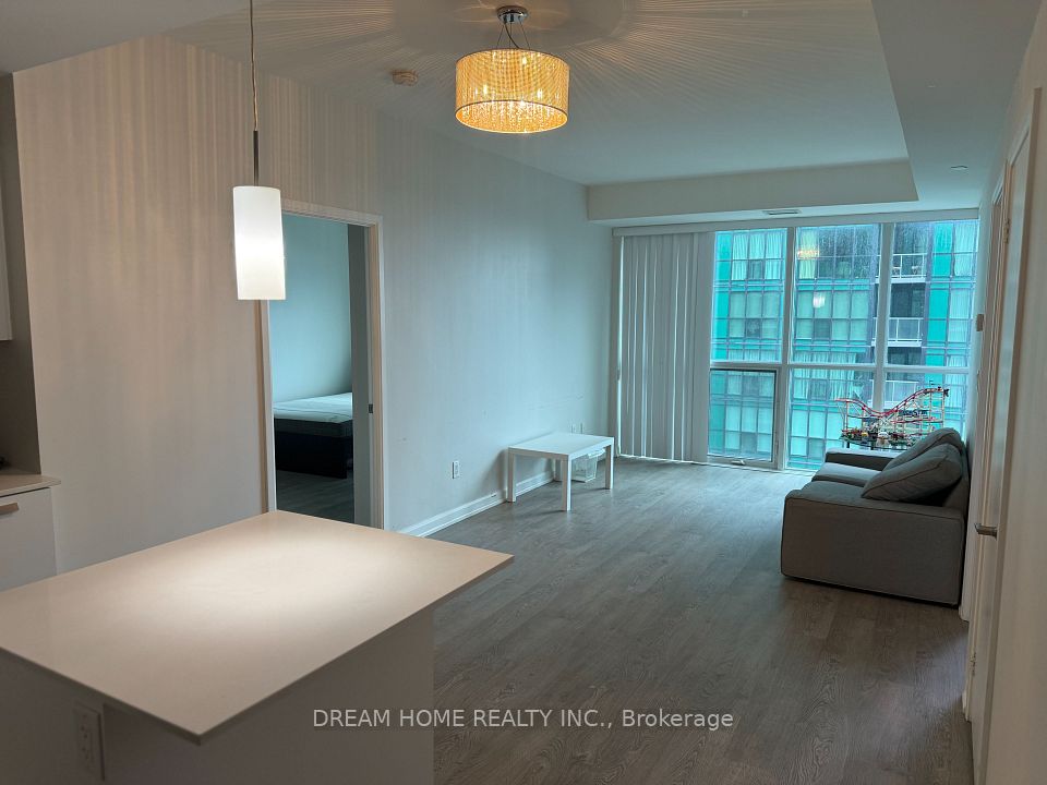 9 Bogert Avenue 2506, Toronto, On M2n 0h3