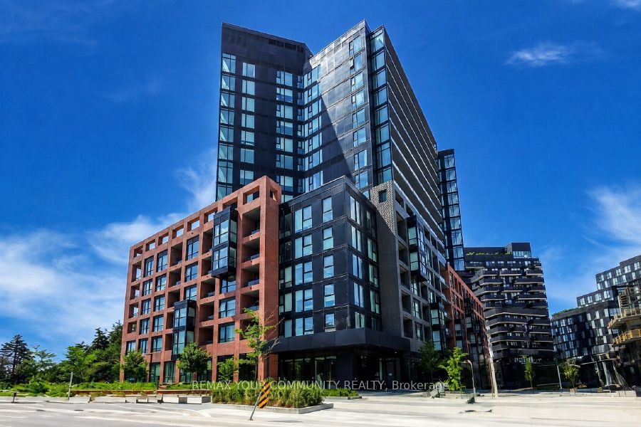 8 Tippett Road 527, Toronto, On M3h 0e7