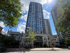 35 Hollywood Avenue 2120, Toronto, On M2n 0a9