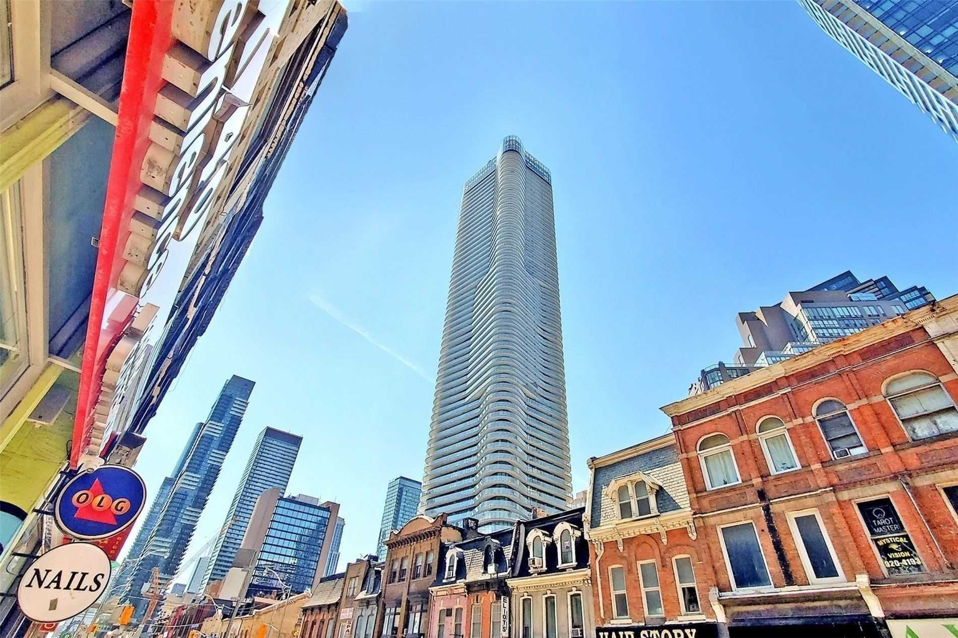 11 Wellesley Street W 3408, Toronto, On M4y 0g4