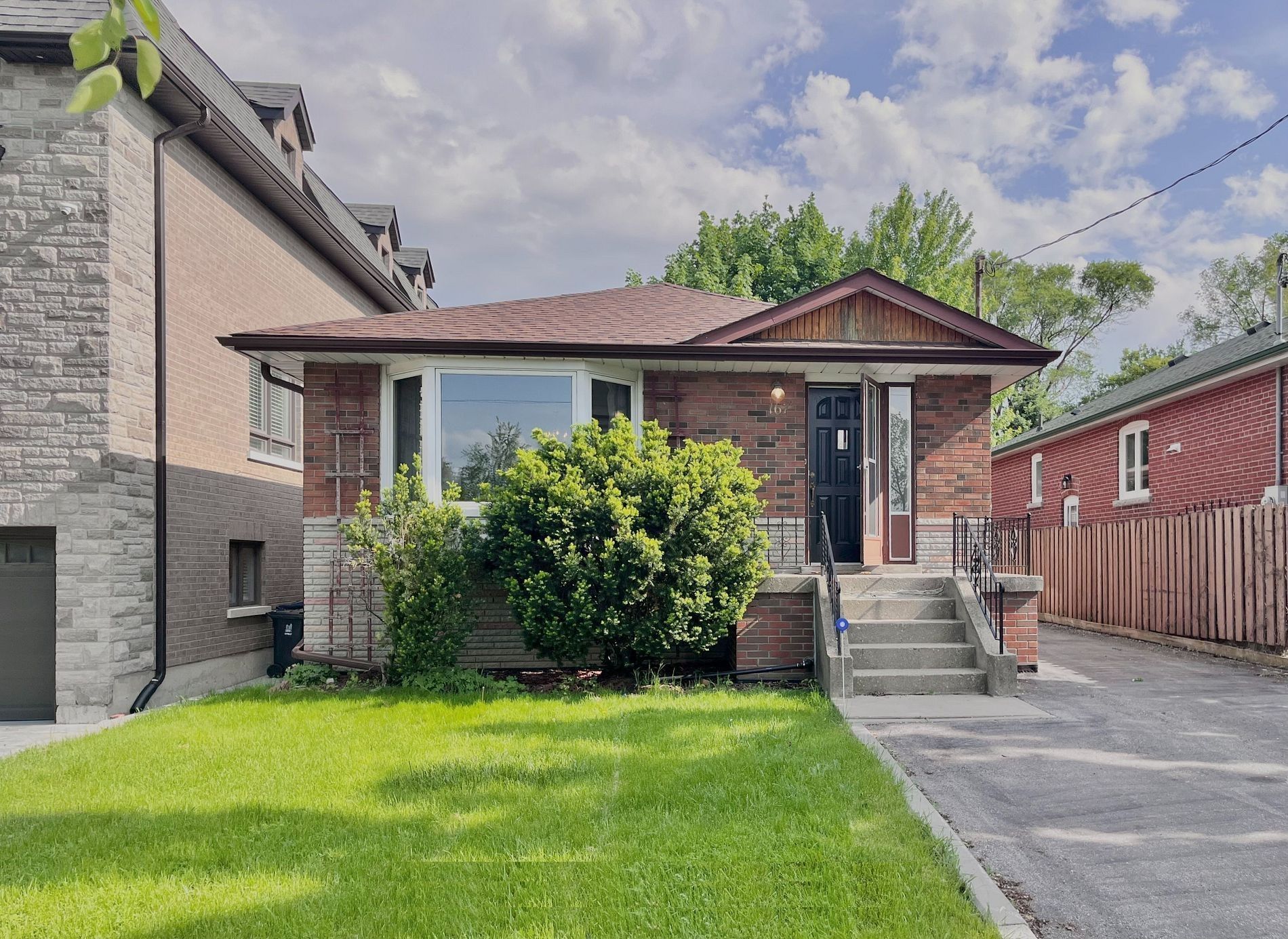 167 Churchill Avenue Basement, Toronto, On M2n 1z3