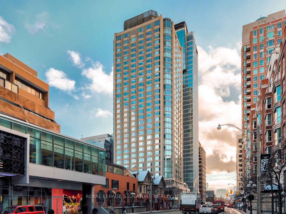155 Yorkville Avenue 1110, Toronto, On M5r 1c4