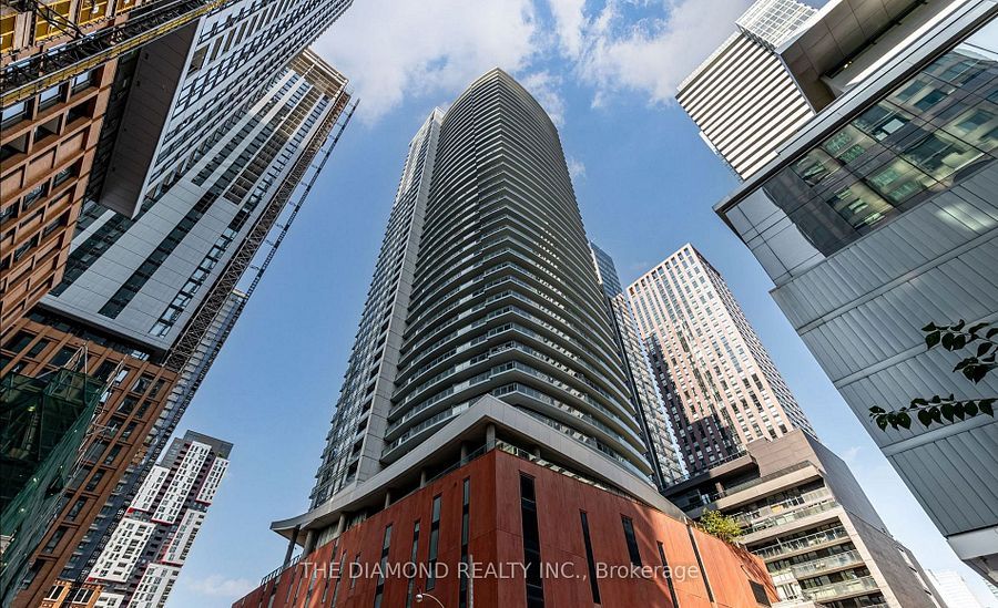21 Widmer Street 4208, Toronto, On M5v 2e8