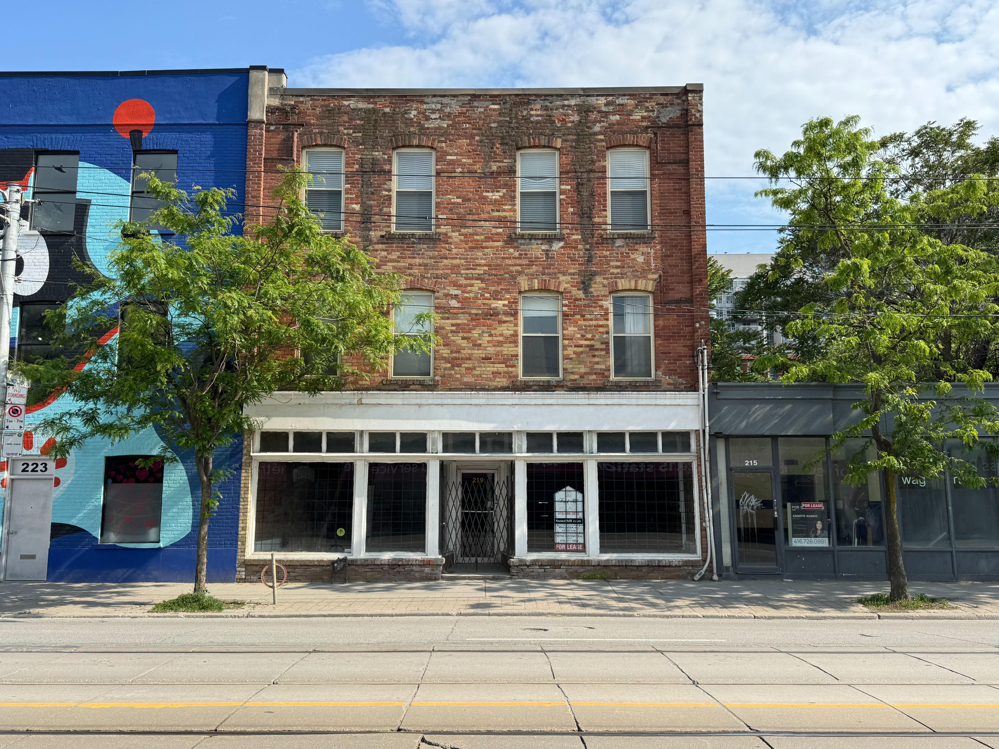219 Queen Street E Ground/Basement, Toronto, On M5a 1s2