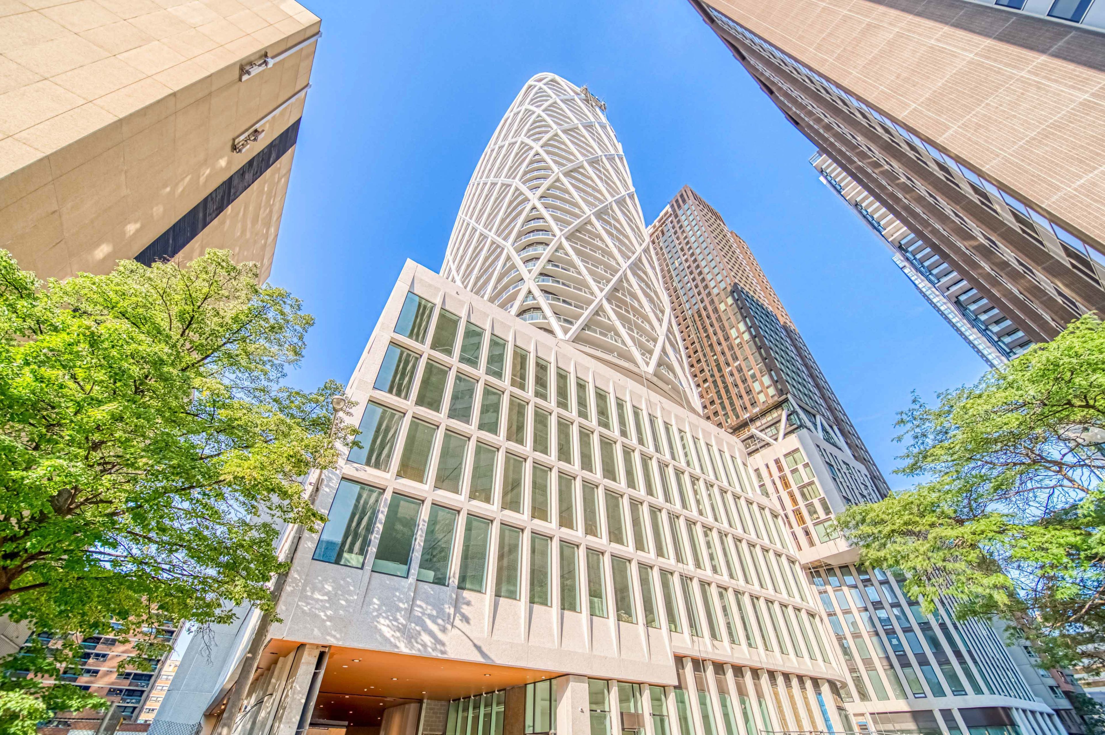 230 Simcoe Street 1921, Toronto, On M5t 0g7