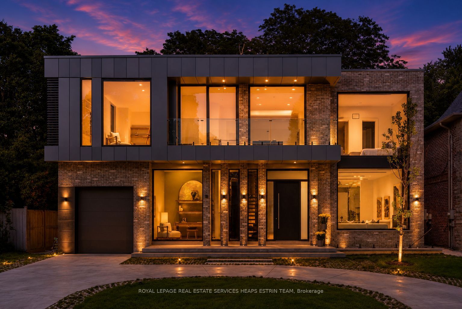 7 Lumley Avenue, Toronto, On M4g 2x3