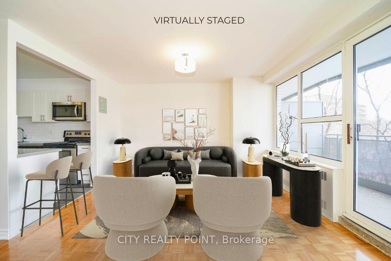 10 Shallmar Boulevard 510, Toronto, On M5n 1j4