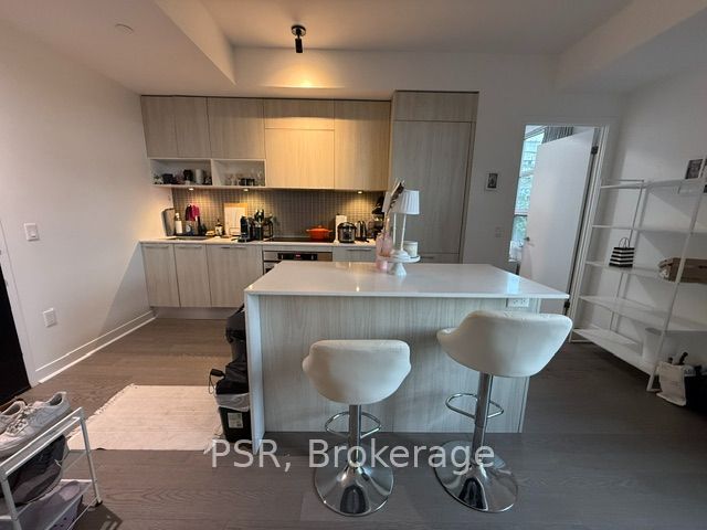 501 Adelaide Street W 710, Toronto, On M5v 0r3